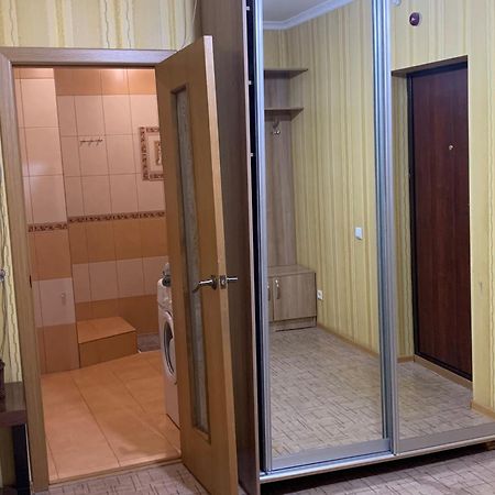 Квартира С Видом На Abu Dhabi Plaza Akmola Esterno foto