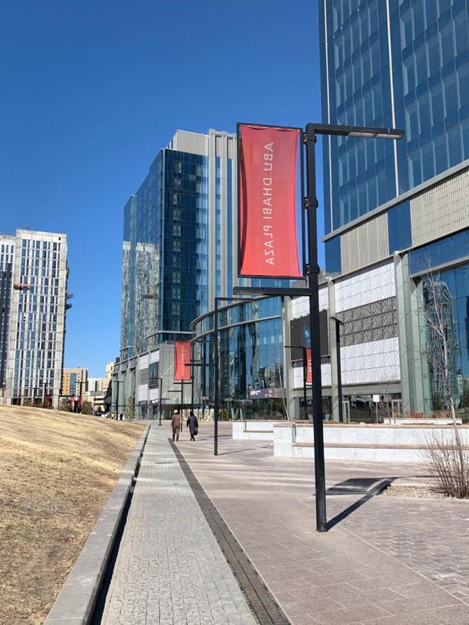 Квартира С Видом На Abu Dhabi Plaza Akmola Esterno foto